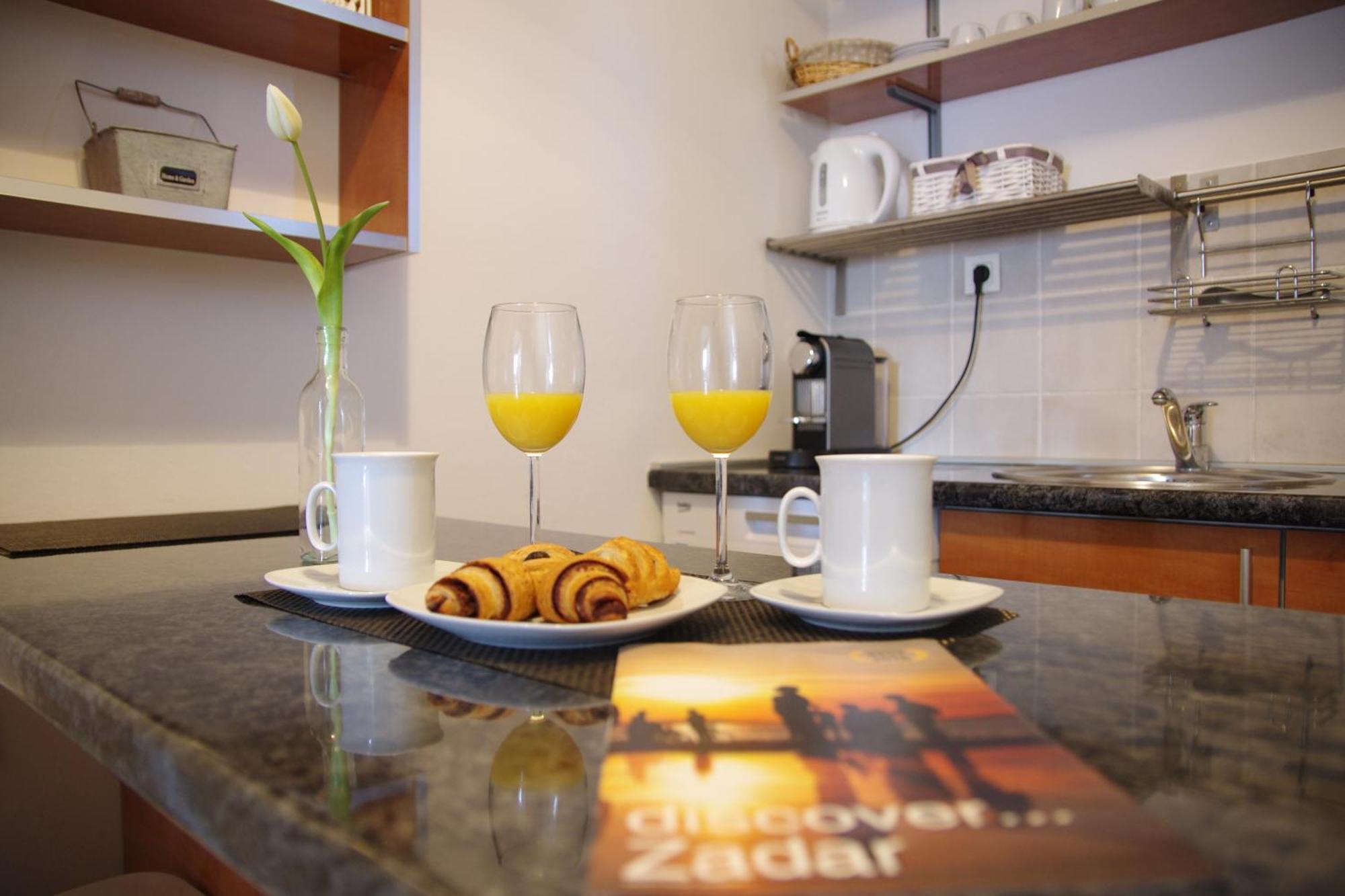 Apartment Ema Old Town Zadar Bagian luar foto